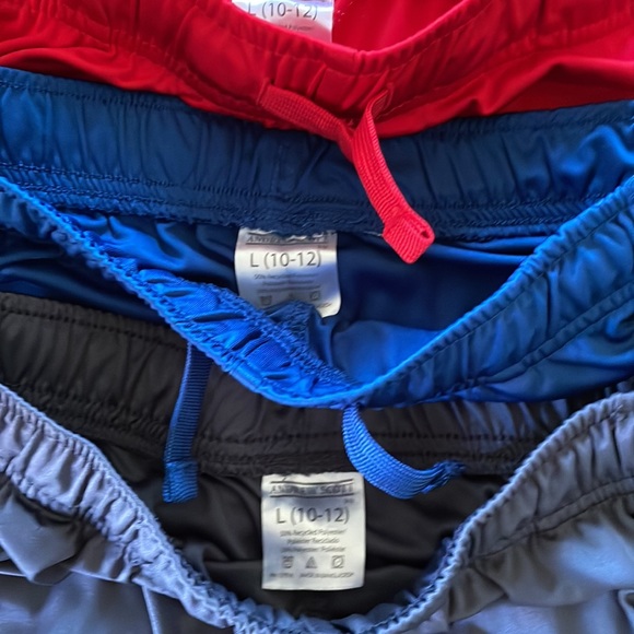 Three pair of boys polyester shorts - Picture 5 of 5